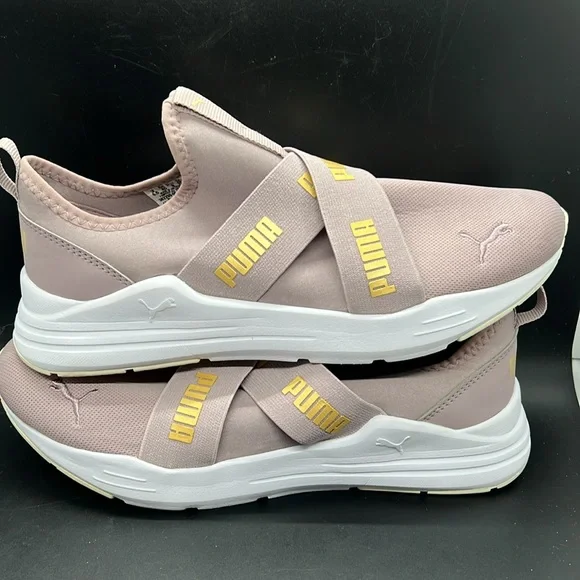 Puma Wired Run Slip On Violet w/ Gold Detail Sneakers 382299-05, Women’s size 9 - Picture 12 of 13